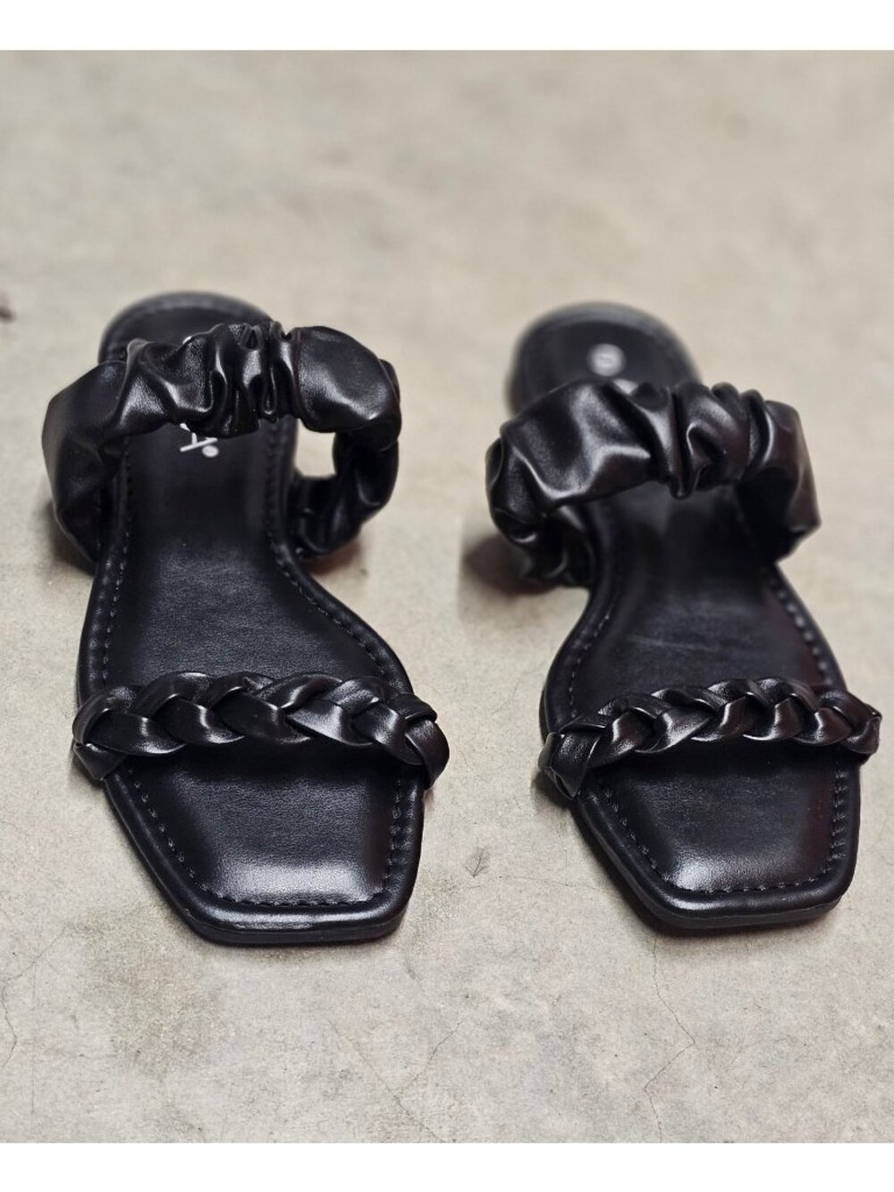 Black Square-Toe Sandals With Braided Strap & Ruched Detail